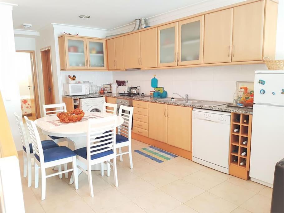 Casa De Praia Acolhedora/ Cosy Beach House Marinha das Ondas エクステリア 写真